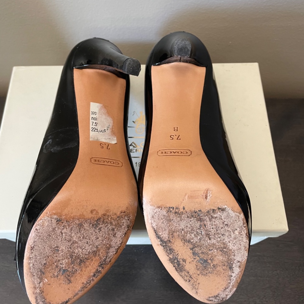 Coach heels - Picture 4 of 4